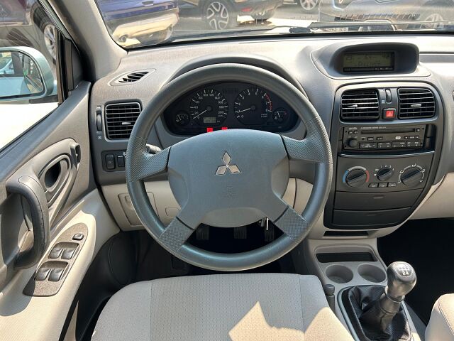 MITSUBISHI SPACE STAR 1.6 SPANISH LHD IN SPAIN 65000 MILES SUPERB 2003